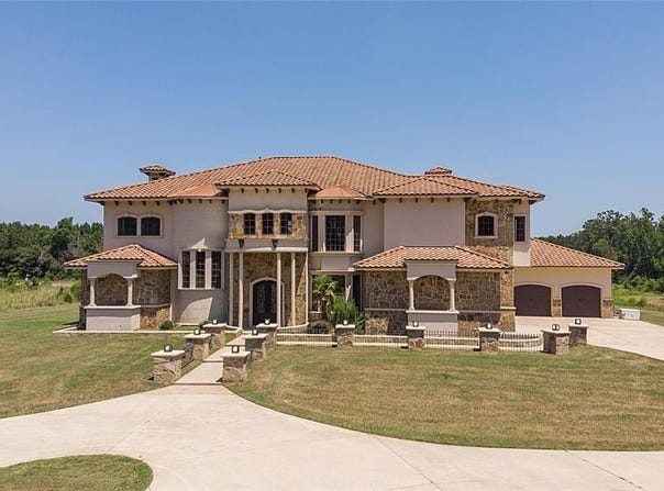 5988 Highway 3015, Grand Cane, LA 71032