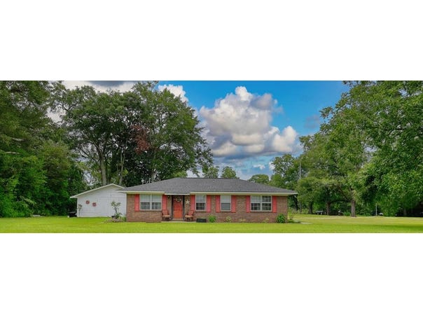 700 W Commerce, Hartford, AL 36344
