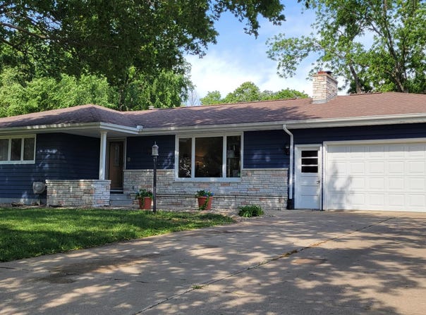 715 S Dodge Street, Algona, IA 50511