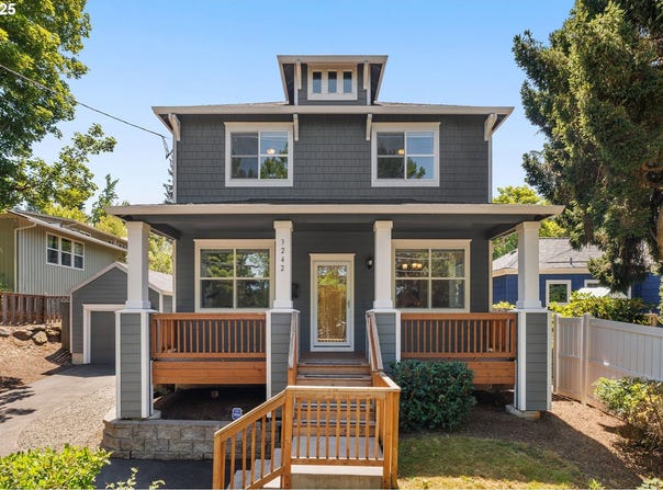 3242 SW VERMONT ST, Portland, OR 97219