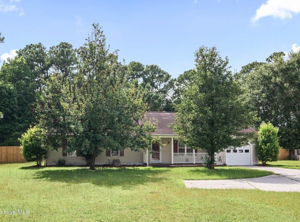 118 Goldie Lane, Beulaville, NC 28518