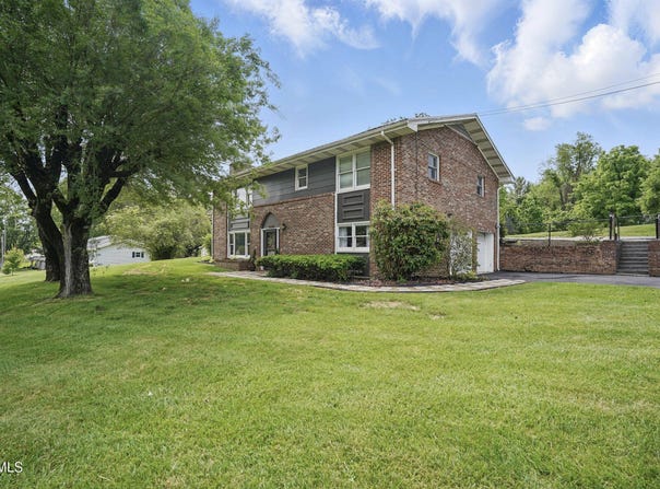 16050 Industrial Park Road, Bristol, VA 24202