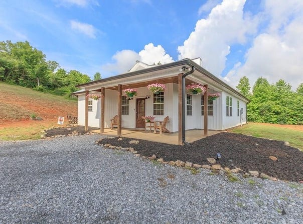 1868 Emerson Road E, Cohutta, GA 30710