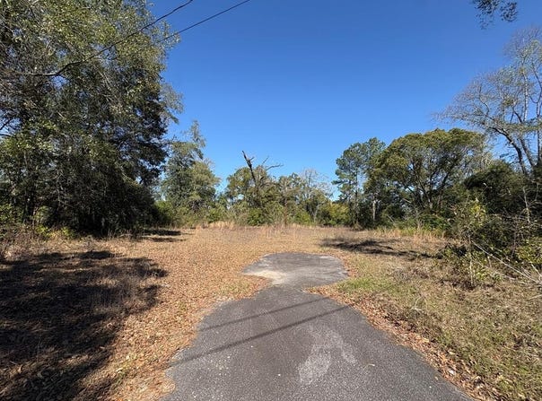 E Gordon St, Quitman, GA 31643