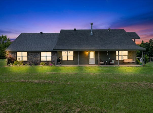 2847 1764 Road, Jefferson, TX 75657