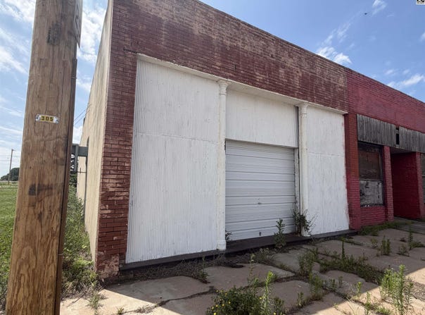 507 Main St, Preston, KS 67853