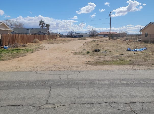 Holly Avenue, California City, CA 93505