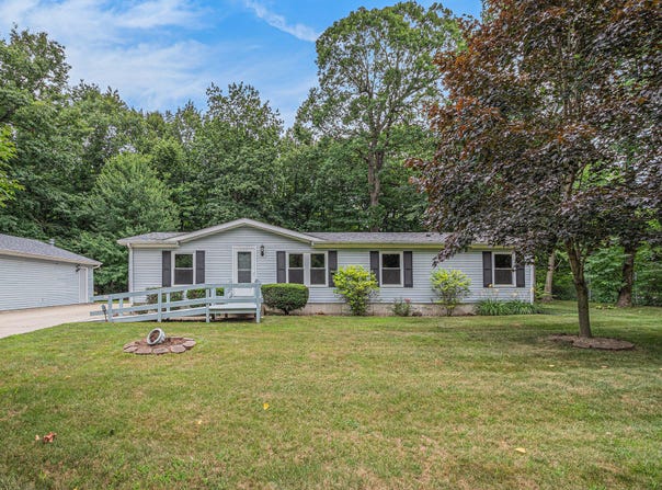 4637 Prairie Lane, Michigan City, IN 46360
