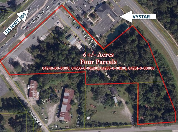 WALNUT Street, Starke, FL 32091