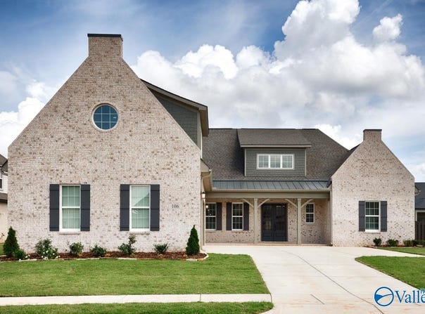 1 Devereux Place, Gurley, AL 35748
