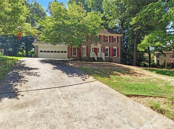 2501 Pine Cove Drive, Tucker, GA 30084
