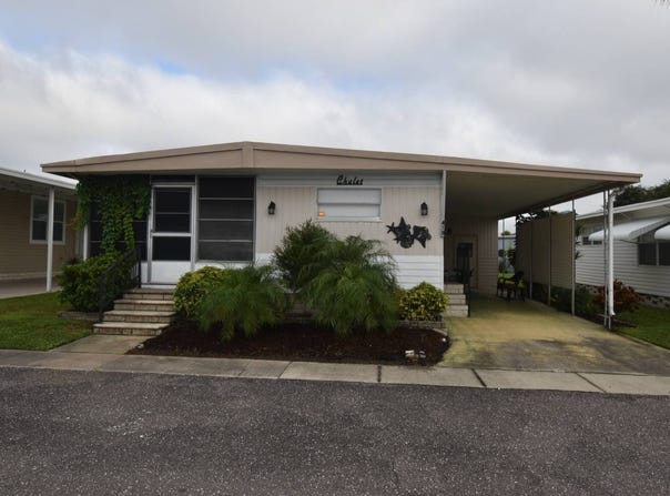 419 Molokai Lane, Largo, FL 33770