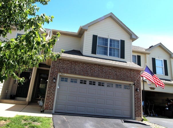5411 Cobblers Crossing, McHenry, IL 60050