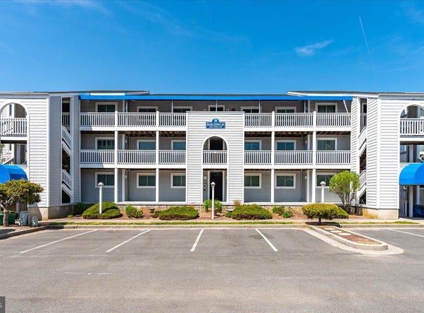 12301 JAMAICA AVENUE, OCEAN CITY, MD 21842