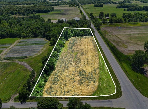 VL Meadowbrook Road, Eau Claire, MI 49111