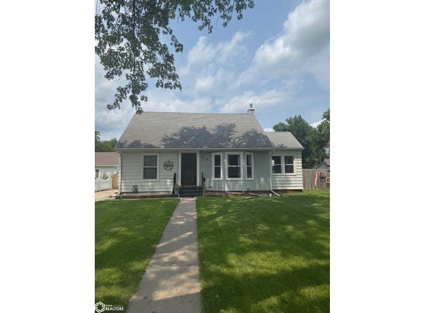 509 6th Avenue N, Humboldt, IA 50548