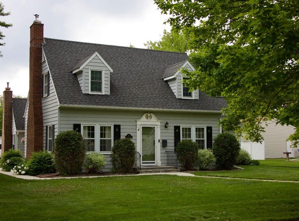 812 S Main St, Milbank, SD 57252