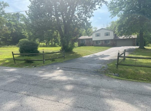 179 Frenz Dr, Union Twp, PA 16101