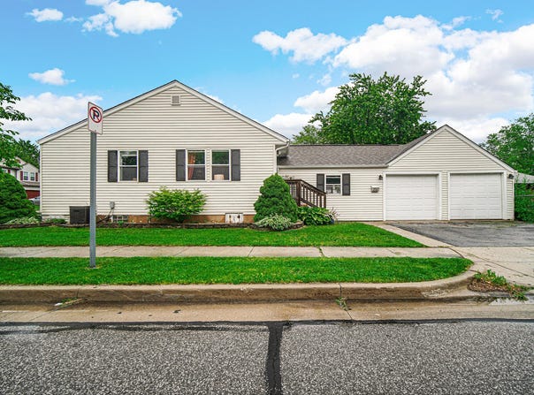 402 Fair Street, Valparaiso, IN 46383