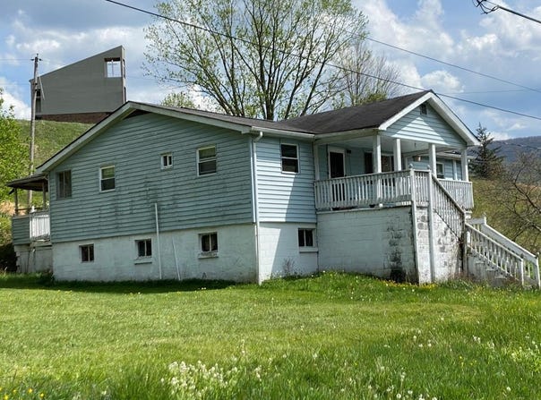 308 Division Street, Tazewell, VA 24651