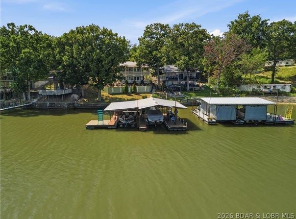 33963 Ivy Bend Circle, Stover, MO 65078