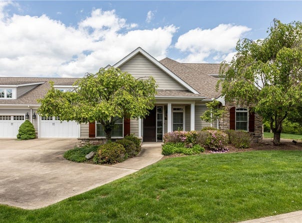 2009 Deacon Dr, Unity  Twp, PA 15650