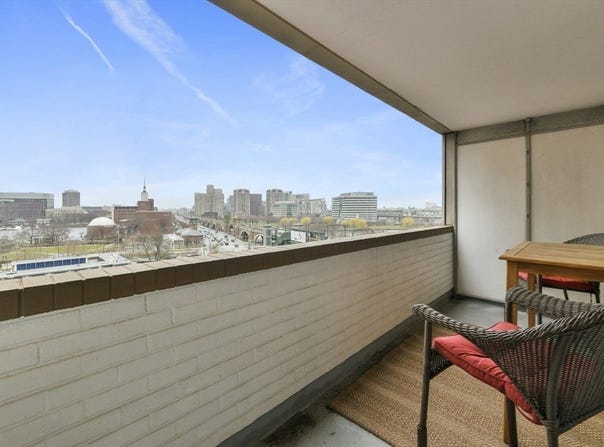 6 Whittier Pl 8P, Boston, MA 02114