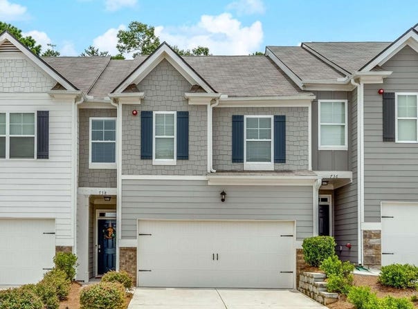 738 Woodstock Grove, Woodstock, GA 30188