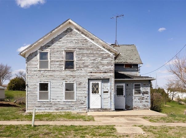 408 W Green Street, Wyoming, IA 52362