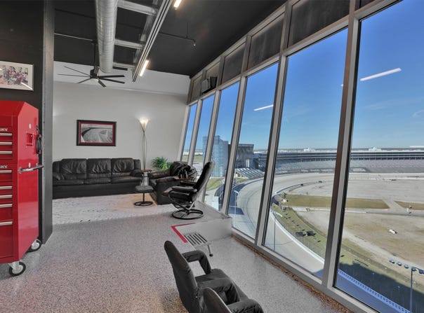 3575 Lone Star Circle, Fort Worth, TX 76177