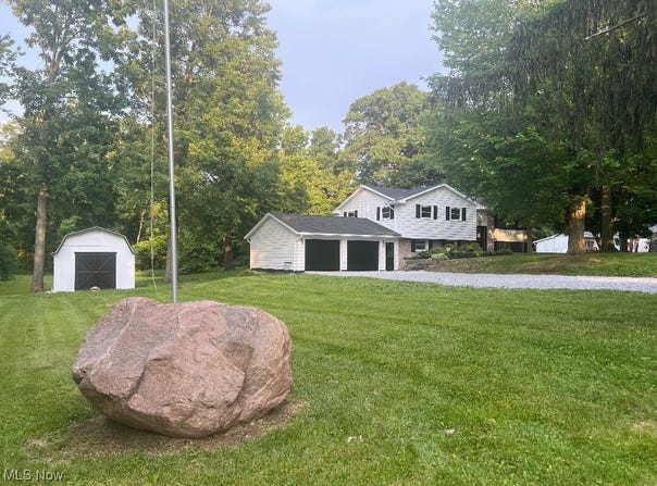 806 Shelaire Drive, Mansfield, OH 44903