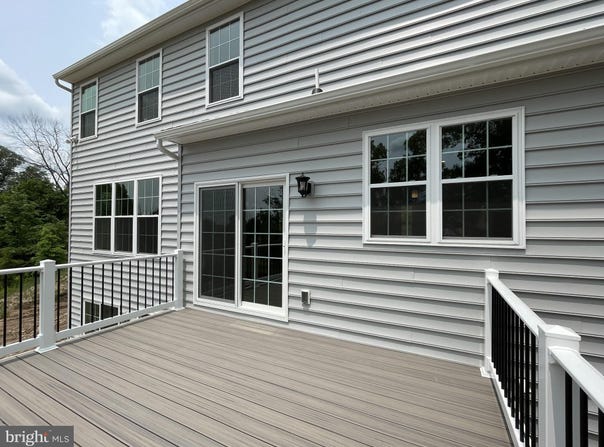 937 SWINEHART ROAD, BOYERTOWN, PA 19512