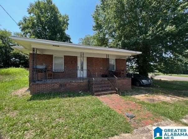 6117 PATTON AVENUE, BESSEMER, AL 35228
