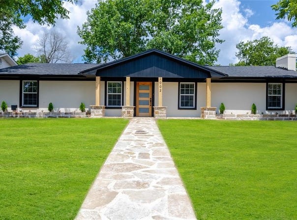 1002 Royal Drive, Kaufman, TX 75142