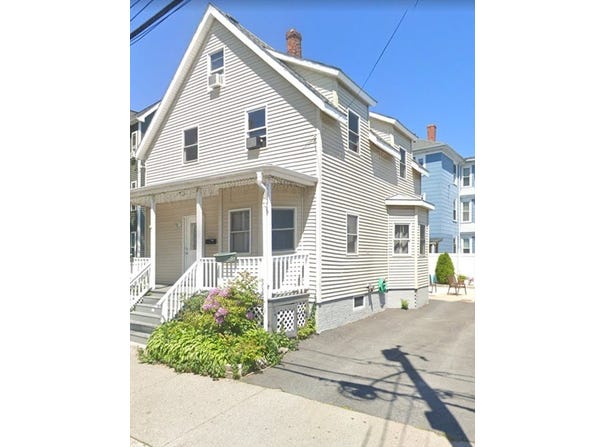 9 Cedar St, Lynn, MA 01905