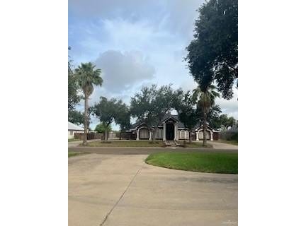 2415 Kings Drive, Edinburg, TX 78539