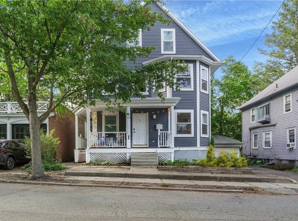 12 University Avenue, Providence, RI 02906