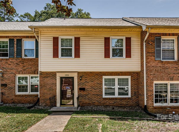 4705 Old Lantern Way, Charlotte, NC 28212
