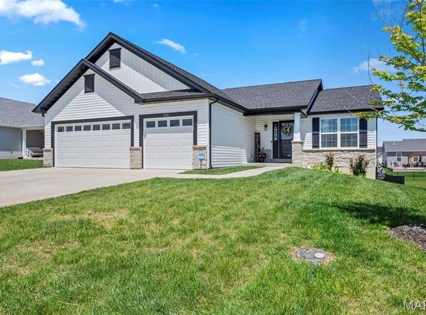 205 Rivermist Court, O'Fallon, MO 63366