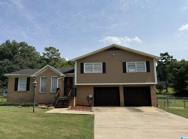 537 16TH AVENUE, CENTER POINT, AL 35215