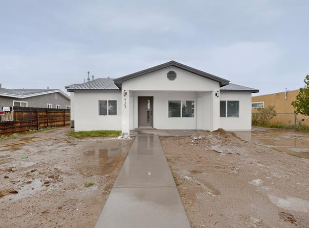 5103 San Luis Place NW, Albuquerque, NM 87107