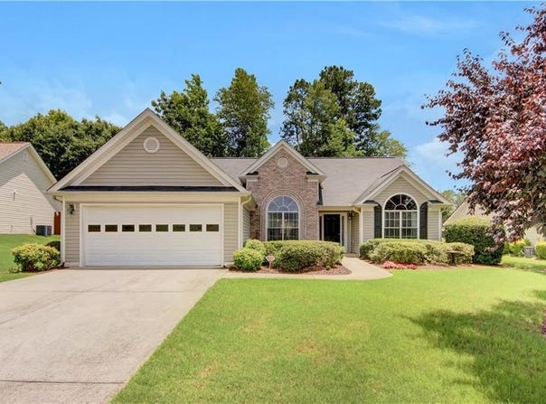 2145 Charleston Oak Circle, Lawrenceville, GA 30043