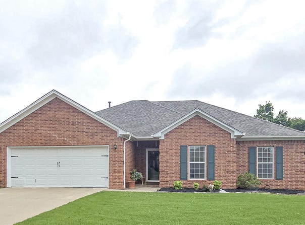 1685 Hosta, Conway, AR 72034
