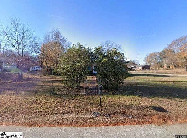 131 Linville Road, Moore, SC 29369