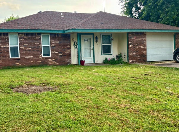 5018 W Cherokee Ave, Enid, OK 73703