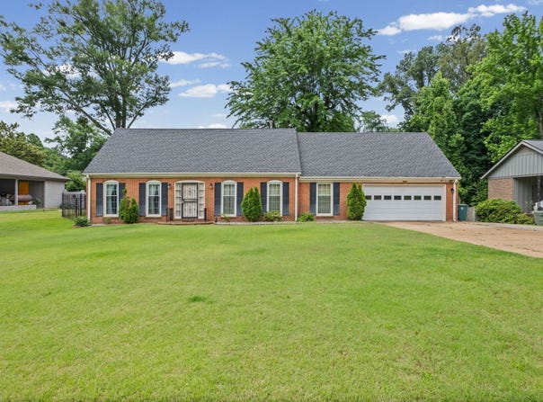 3021 WHITNEY Ave, Memphis, TN 38128