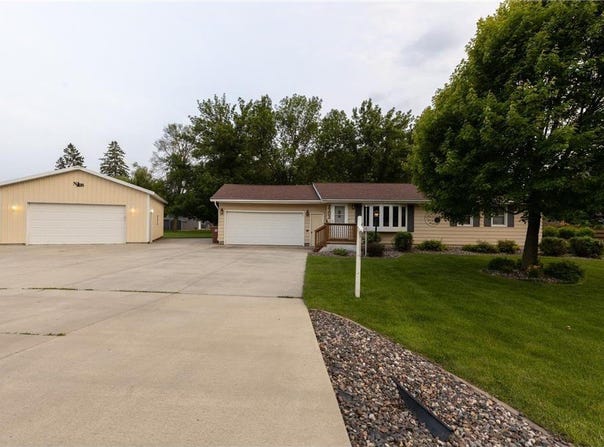 2303 9th Avenue SW, Austin, MN 55912