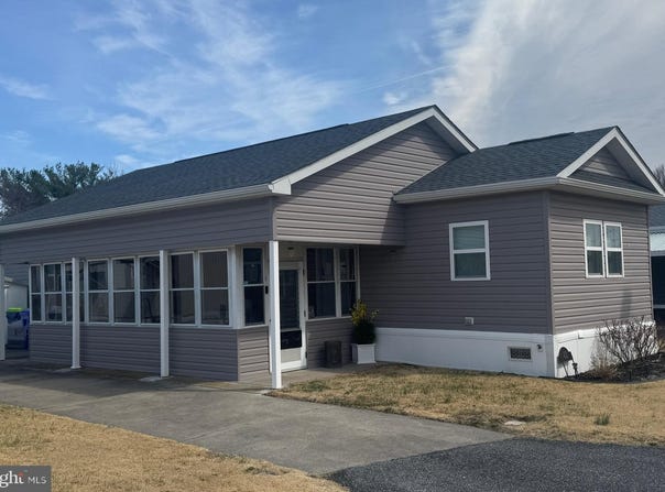42 LANTERN Lane, REHOBOTH BEACH, DE 19971