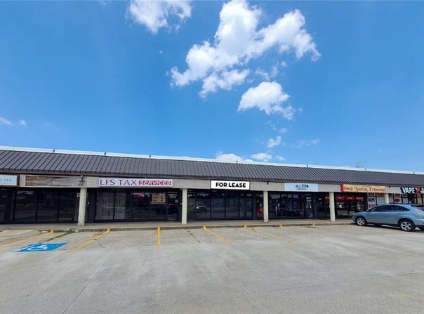 1419  W Walnut  ST, Rogers, AR 72756