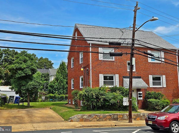2605 N PERSHING DRIVE, ARLINGTON, VA 22201